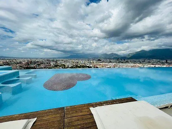 Deluxe Flat With Garden_Tirana Διαμέρισμα 0*, Τίρανα Αλβανία